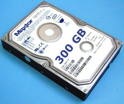 Maxtor的怪獸DiamondMax Plus 300 GB -DOIT-數(shù)據(jù)產(chǎn)業(yè)媒體與服務(wù)平臺