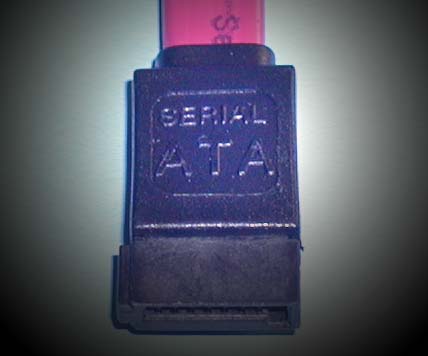 全球首款SATA硬盤-希捷酷魚V(SATA)完全比對-DOIT-數(shù)據(jù)產(chǎn)業(yè)媒體與服務(wù)平臺