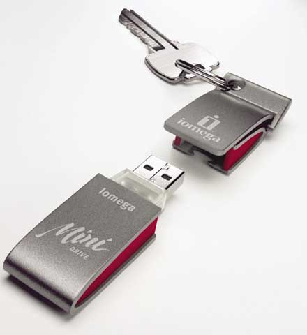 Iomega:推出新款128MB的USB2.0接口Mini USB驅(qū)動(dòng)器-DOIT-數(shù)據(jù)產(chǎn)業(yè)媒體與服務(wù)平臺(tái)