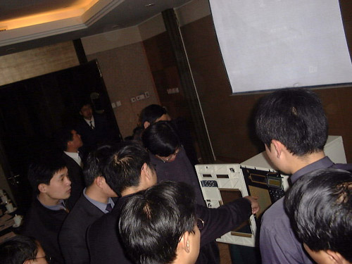 Qualstar公司在2004年全國巡展的第一幕-DOIT-數(shù)據(jù)產(chǎn)業(yè)媒體與服務(wù)平臺(tái)